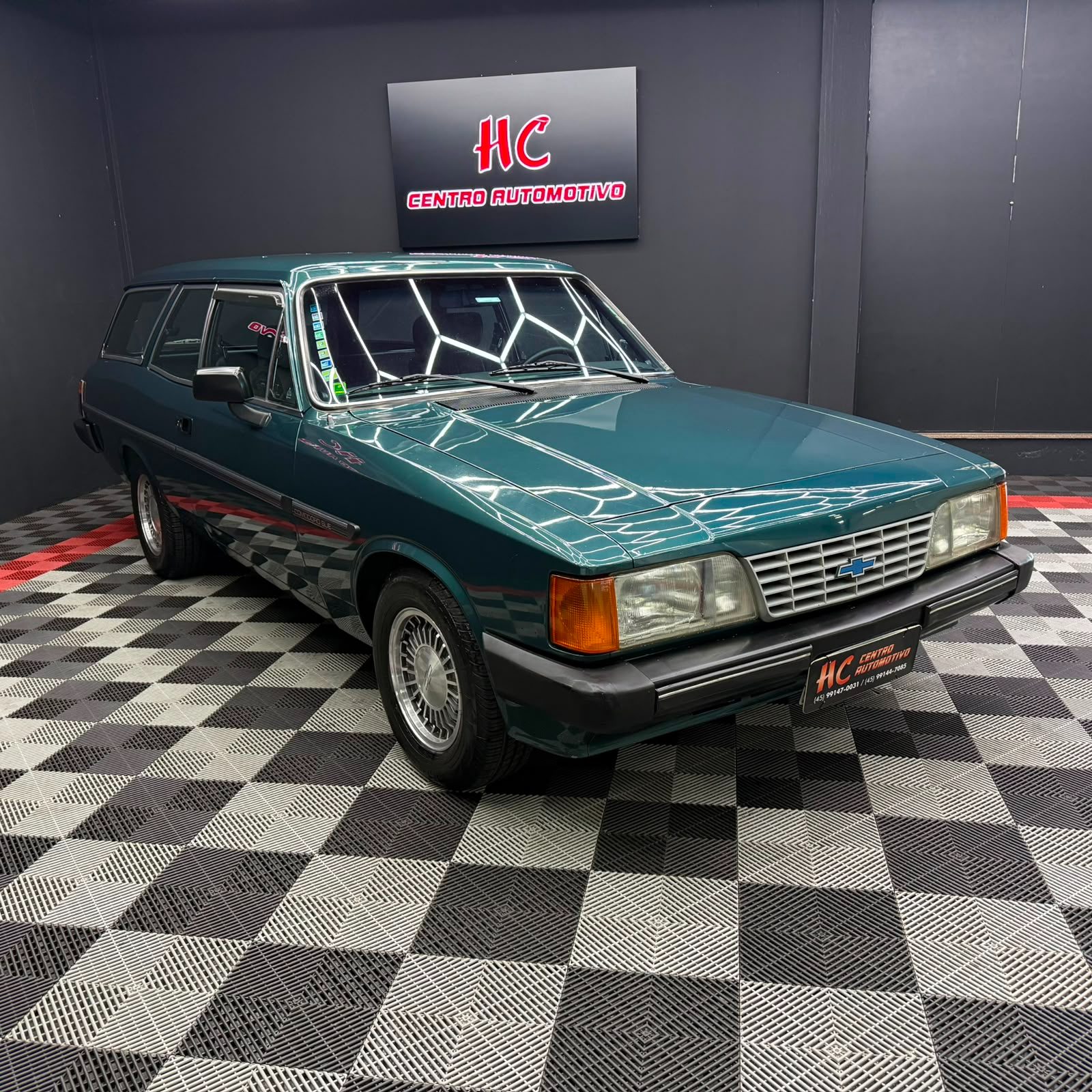 GM CARAVAN COMODORO SL 1989