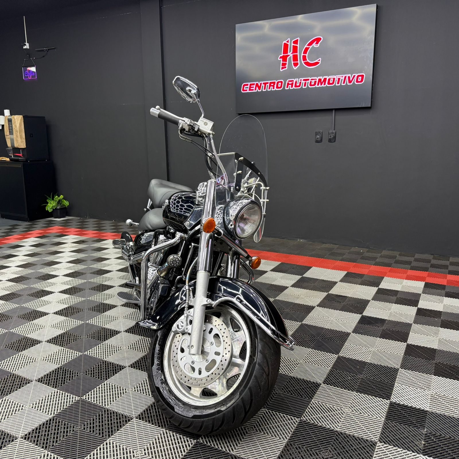 SUZUKI INTRUDER LC 1500 2001
